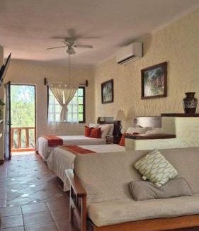 Puerto Morelos Hotel | Hotel Casa el Moro