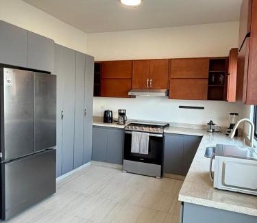 La Paz House | Casa moderna, 3 recámaras, alberca, La Paz BCS