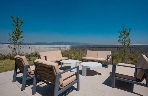 El Yaqui Apartment | Designer Loft with insane Amenities Gym Cine Spa