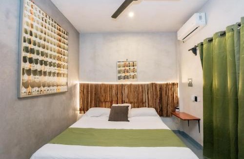 Bacalar House | Casa Shalom Green