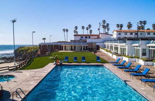 La Paloma House | Dog-Friendly Suite with Hot Tub, Kitchenette, Heated Outdoor Pool, Private Patio