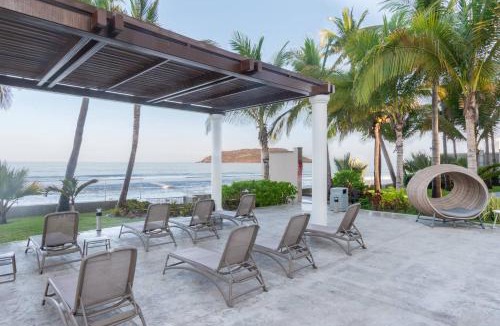 Zona Dorada Apartment | Beautiful views on the 10th floor in Camino al Mar