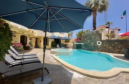 Playas de Rosarito Apartment | Puerto Nuevo Surf Casita del Arte 1BR with pool