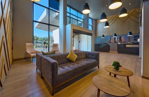 Mexico City Hotel | City Express Plus by Marriott Ciudad de México Periférico Sur Tlalpan