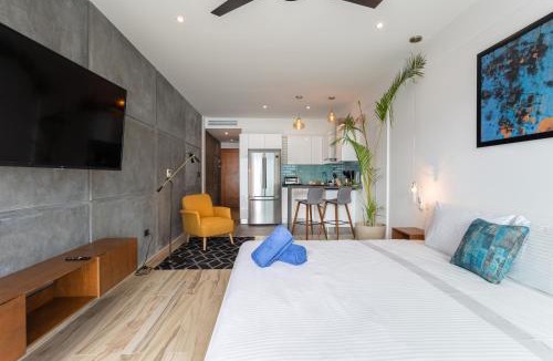 Luis Donaldo Colosio Apartment | SOUL downtown 5 minutes away from the beach