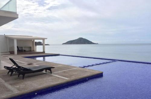 Marina Mazatlan Apartment | Marina del Sol Resort Condo directly on the Ocean 102