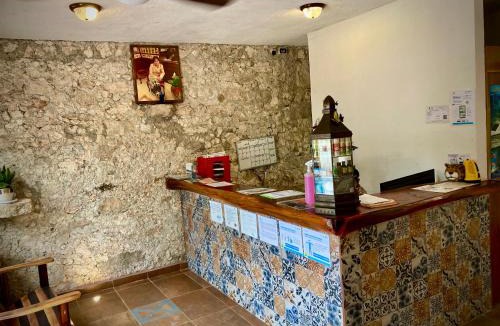 Bacalar Hostel | Yaxche Centro Hostal y Camping