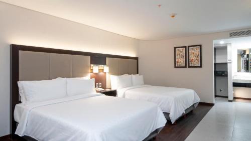 Downtown Mexico City Hotel | Holiday Inn Express - Mexico Basilica by IHG