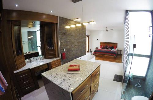 Zona Centro Apartment | En el Centro Penthouse Lujo AC WiFi 300mbps