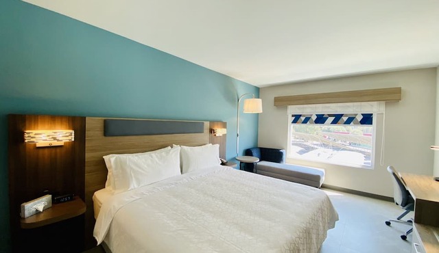 Holiday Inn Express Guadalajara Vallarta Poniente by IHG in Zapopan
