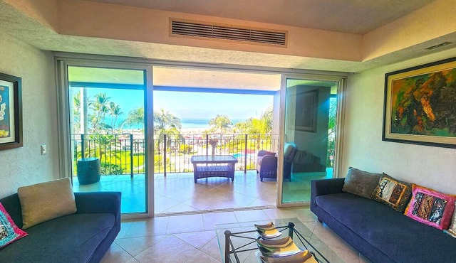 Beachfront Grand Venetian condo in Puerto Vallarta