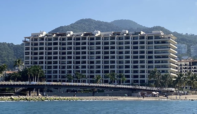 Molino de Agua BEST in PV, amazing location. best pool! Walk EVERYWHERE in Puerto Vallarta