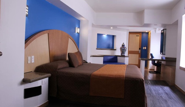 Gran Hotel Villa de Madrid in Mexico City