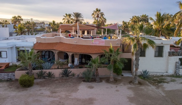 Casa Kootenay Waterfront BnB in La Paz