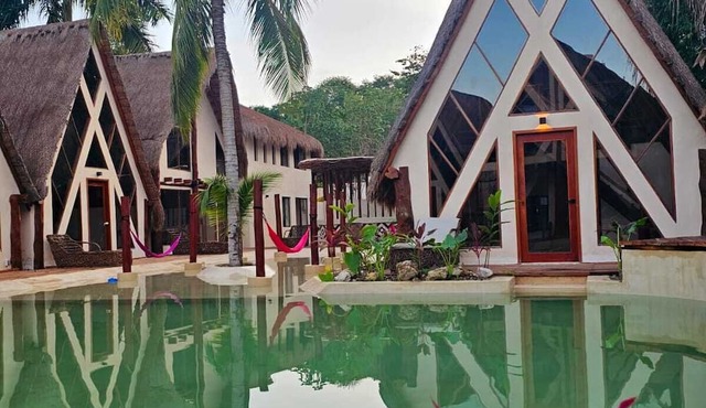 KAAJ NDOMI in Bacalar