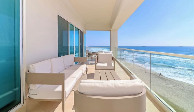 Spacious-MarYSolCondo-BeachFront-5thFLR-Rosarito in Rosarito