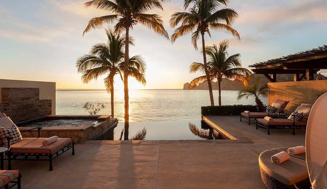 Hacienda Resort & Beach Club, Elegant 4 Bedroom on Beachfront in Los Cabos