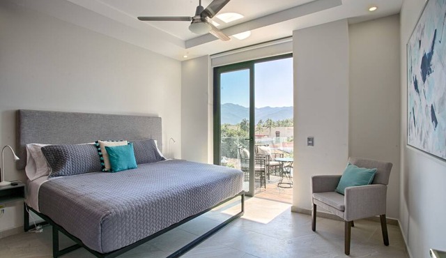 Steps from Beach | Pool + Hot tub + Gym + Balcony in Puerto Vallarta