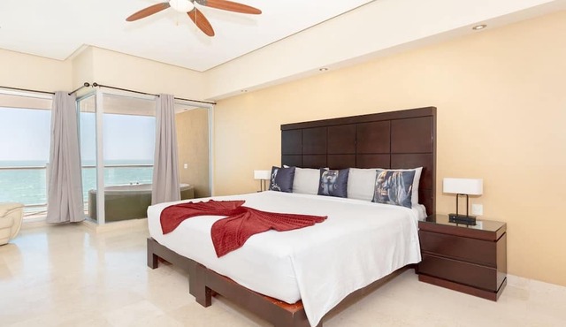 Encanto Living 0603 Spacious 3 Bedroom Unit in Puerto Penasco