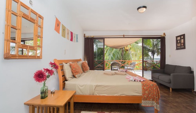 Lagoon Front Suite with Bikes & Kayaks in Bacalar