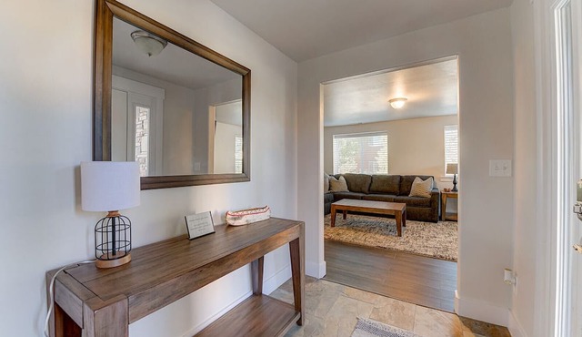 Large Park City Five Bedroom Home, Close to PC Mtn in Park City