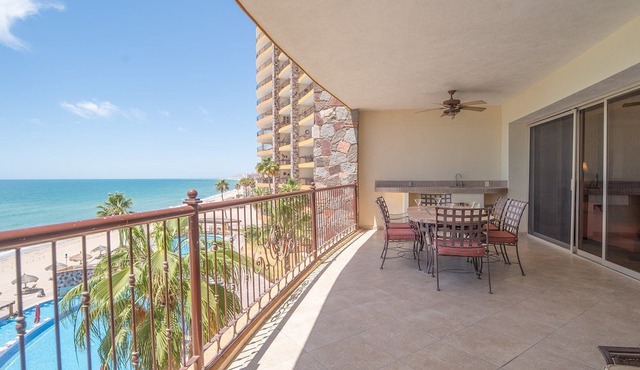 Sonoran Sky Resort 402 Scenic & Spacious Adorable Ocean Front Condo in Puerto Penasco