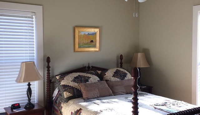 Carol's Cottage in the quaint Methodist Encampment neighborhood in Kerrville