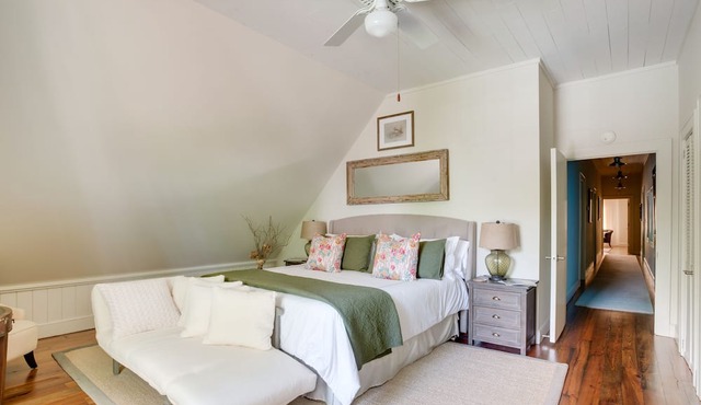 The Barn at Lake Rabun a Classic Lakemont Retreat for Family & Friends to gather in Lakemont