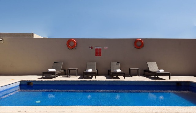 Extended Suites Cancún Cumbres in Cancun