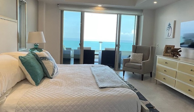 Spectacular, Jaw-dropping vistas from this 9th floor direct beachfront condo! in nuevo vallarta