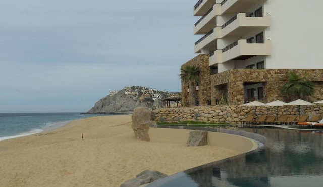 Fixed location Amazing Oceanfront Condo for Spring Break April 1 to April 8 2023 in Cabo San Lucas