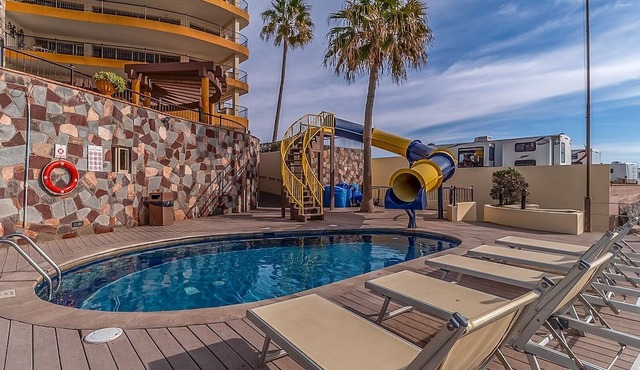 Sonoran Sky Resort 1006 Superb Cozy Ocean Front Condo in Puerto Peñasco