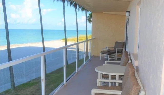 Beachcomber unit 204 in Longboat Key