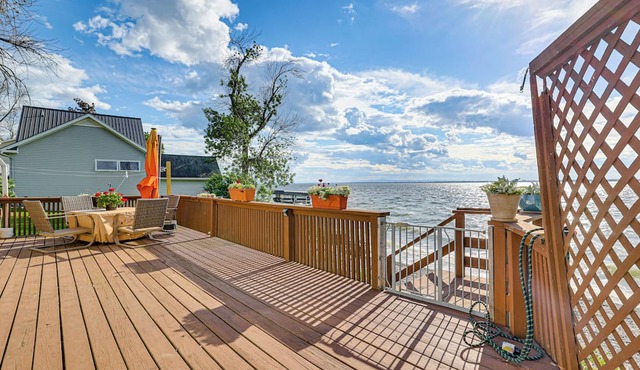 Sunset Views & Deck: Lake Champlain Cottage! in Swanton