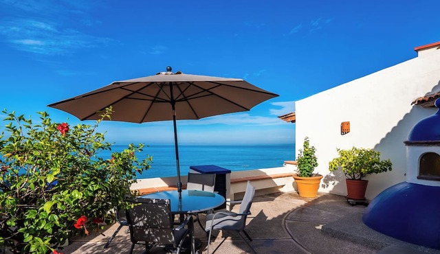 SUMMER PROMO! 6th Floor Oceanfront Condo on the Beach in Zona Romantica. in Puerto Vallarta