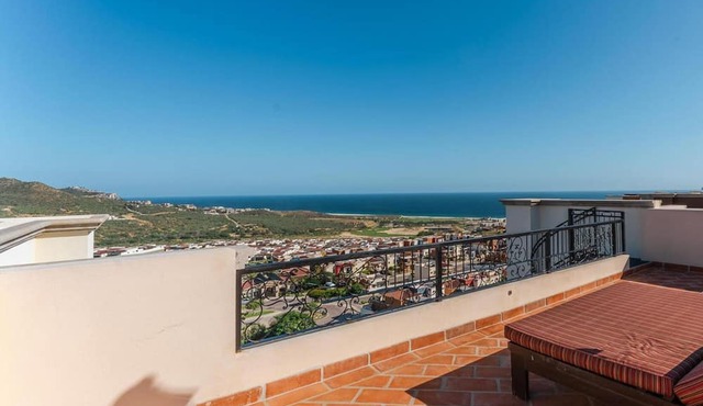 CCV Quivira-2BRPenthouse w/Rooftop Patio, Ocean Views, Golf - FREE GOLF CART! in Cabo San Lucas