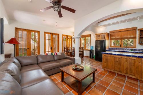 Oceanview Escape with Rooftop Terrace & Mountain Views Welcome to your perfect coastal retreat! in Loreto