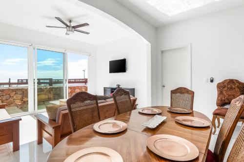 Bright Dog-Friendly Home with Heated Pool, Hot Tub, Streaming, & Ocean Views in Rosarito