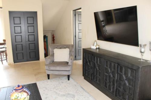 3-Bedroom Villa - Quivira Los Cabos in Cabo San Lucas