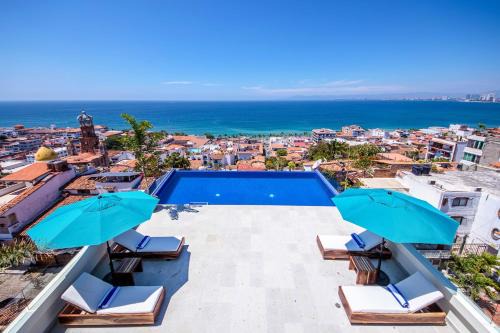 Nise in Puerto Vallarta