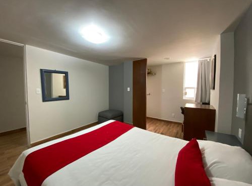 Grupo Kings Suites - Bosques de Duraznos 78 in Mexico City